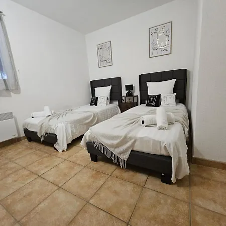 Logis De Gaia Yourhosthelper Homps (Aude)