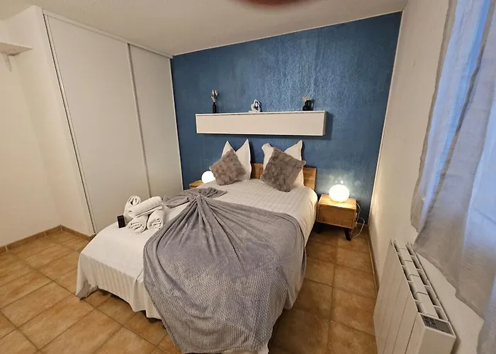 Logis De Gaia Yourhosthelper 別荘