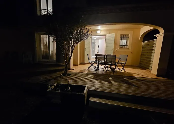 Logis De Gaia Yourhosthelper 別荘